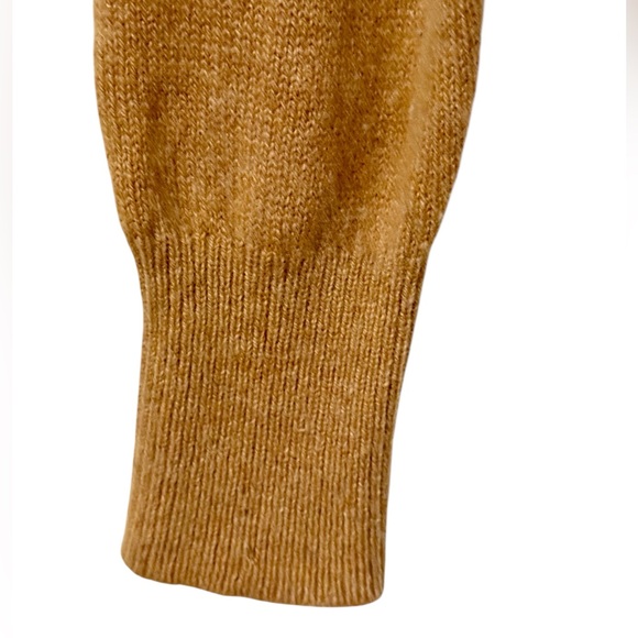 Aritzia Babaton | Luxe Cashmere Session Sweater | Beige/Tan | XS - Picture 7 of 12